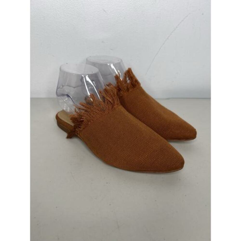 Shekudo Women’s Lokossa Brown Frayed Pointed Toe Mule Size 36/5.5